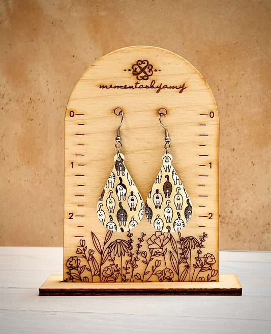 Teardrop Ivory Cat Booty Dangle Earrings