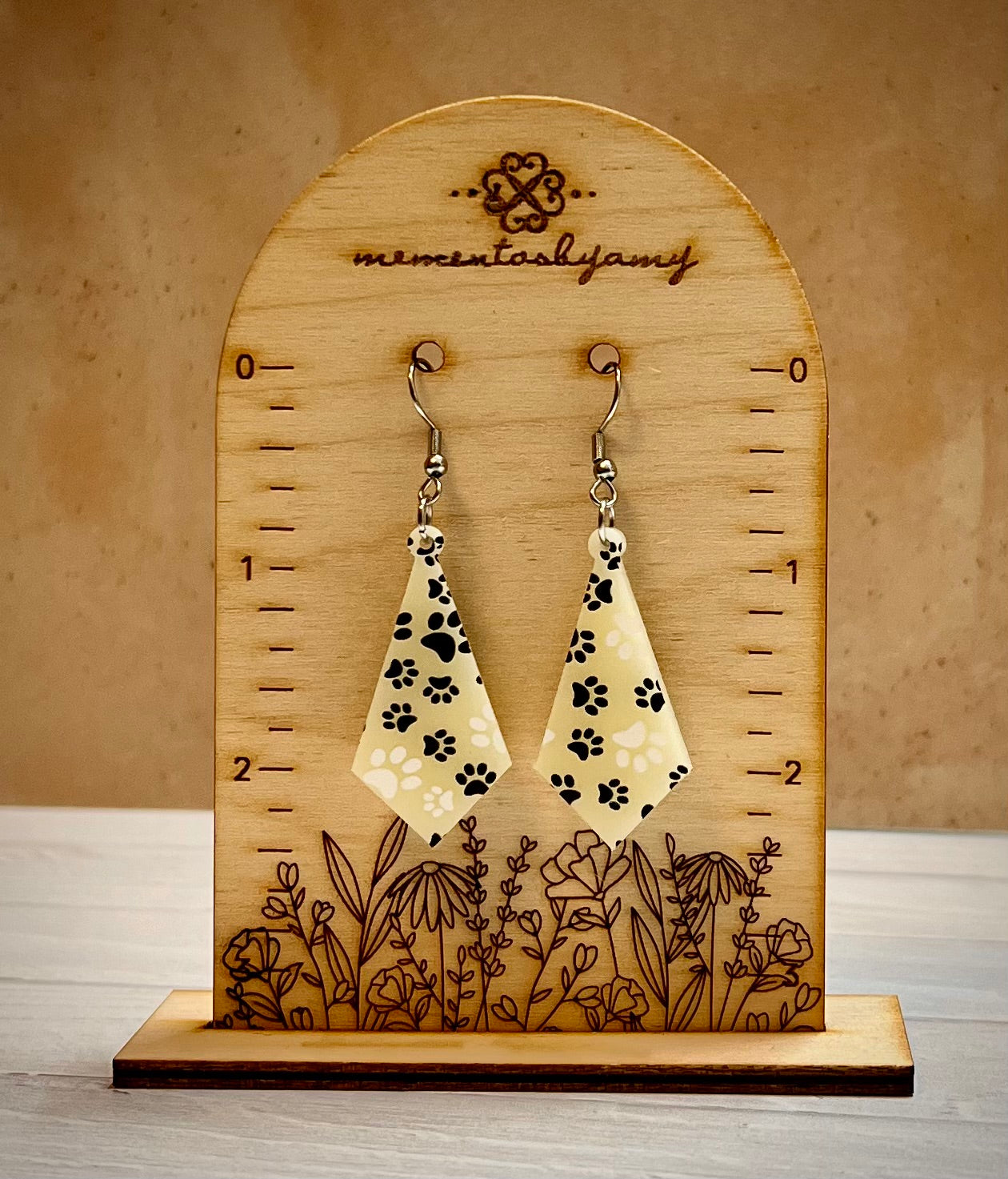 Kite Shaped Dangle Ivory Pawprint Earrings